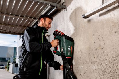 Slika BATERIJSKI PUHALNIK LISTJA LB 18 LTX BL