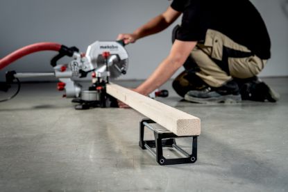 Slika ZAJERALNA ŽAGA KGS 216 M METABO