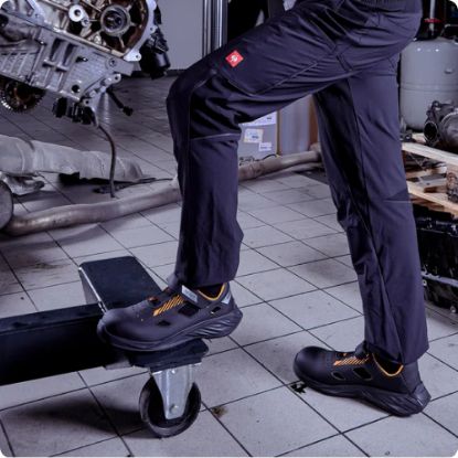 Slika Delovni sandal s kapico, S1, ARYA, črno-siv